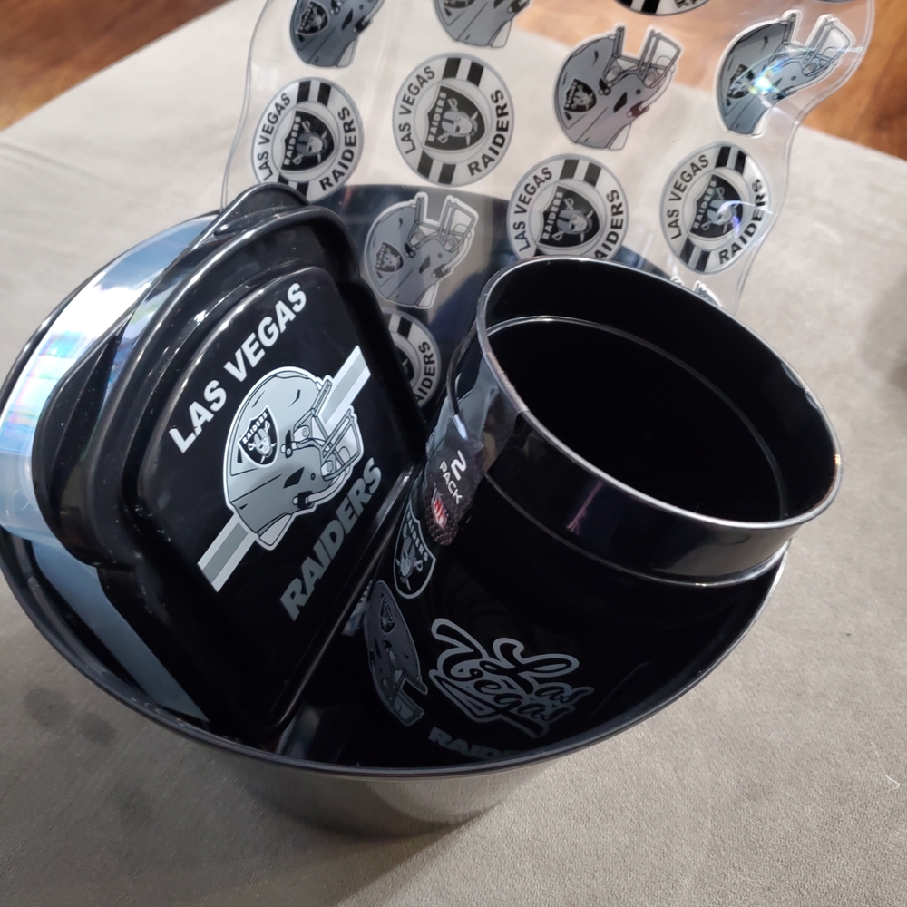 Las Vegas Raiders Fan Set